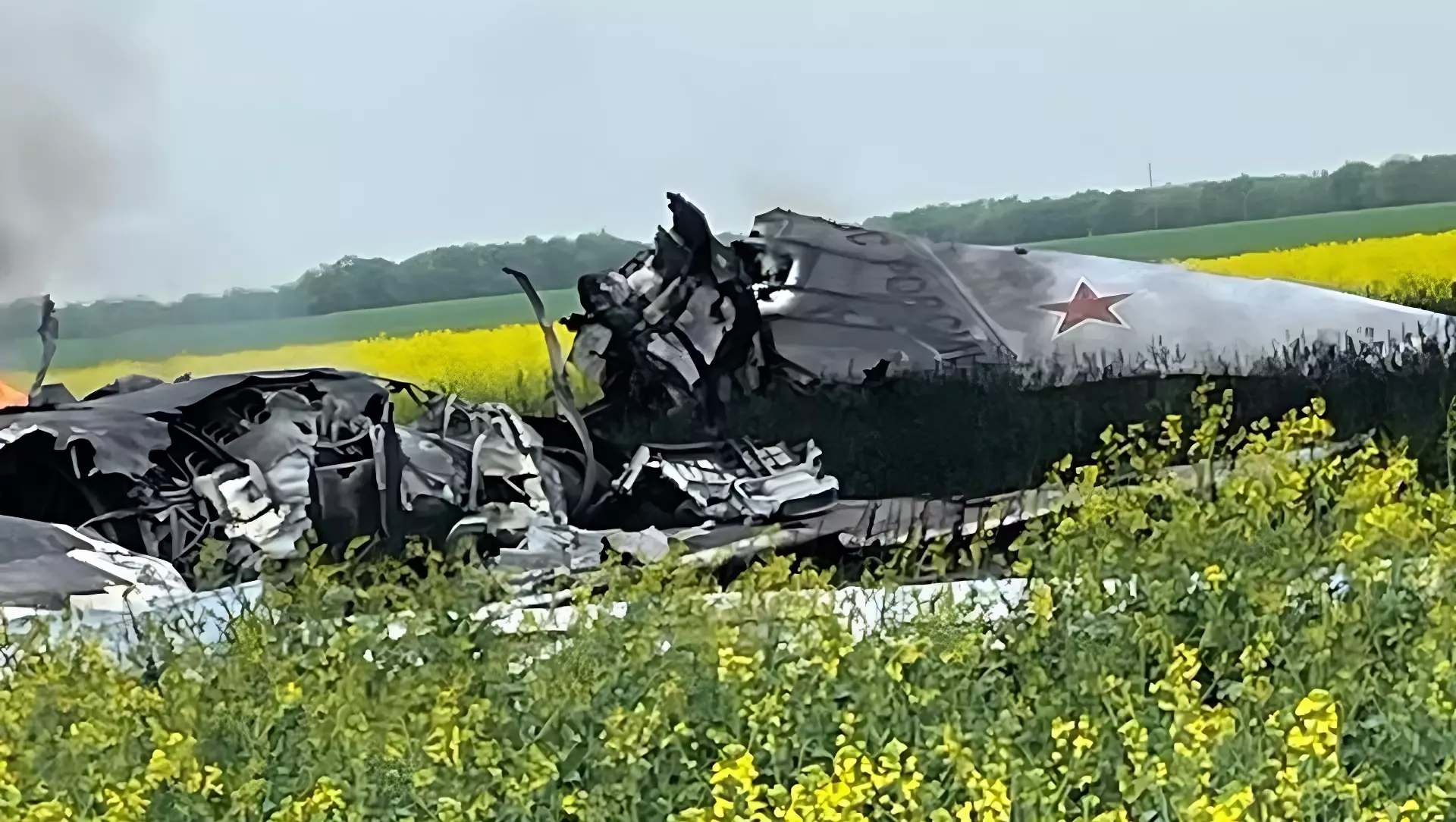 Самолет мог рухнуть на Ставрополье из-за неисправности