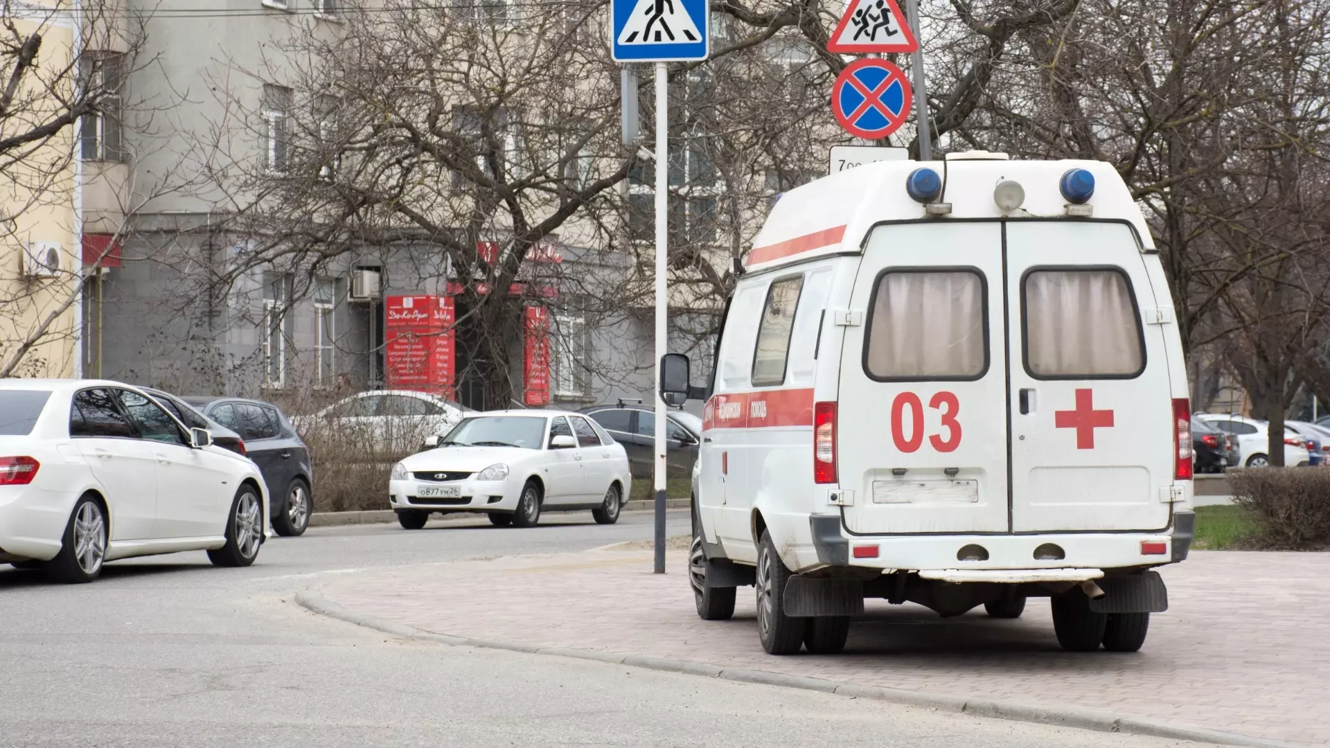 «На золоте не едим»: почему на Ставрополье медики бегут из службы скорой помощи