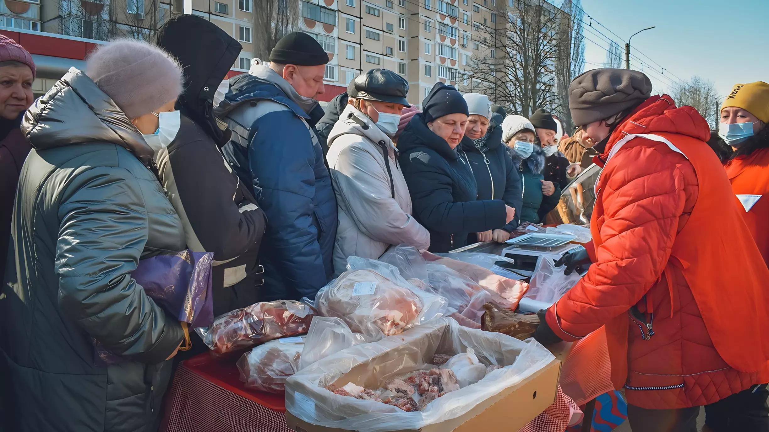 На Ставрополье зазывают скидками на зимние ярмарки и считают ВИЧ-инфицированных