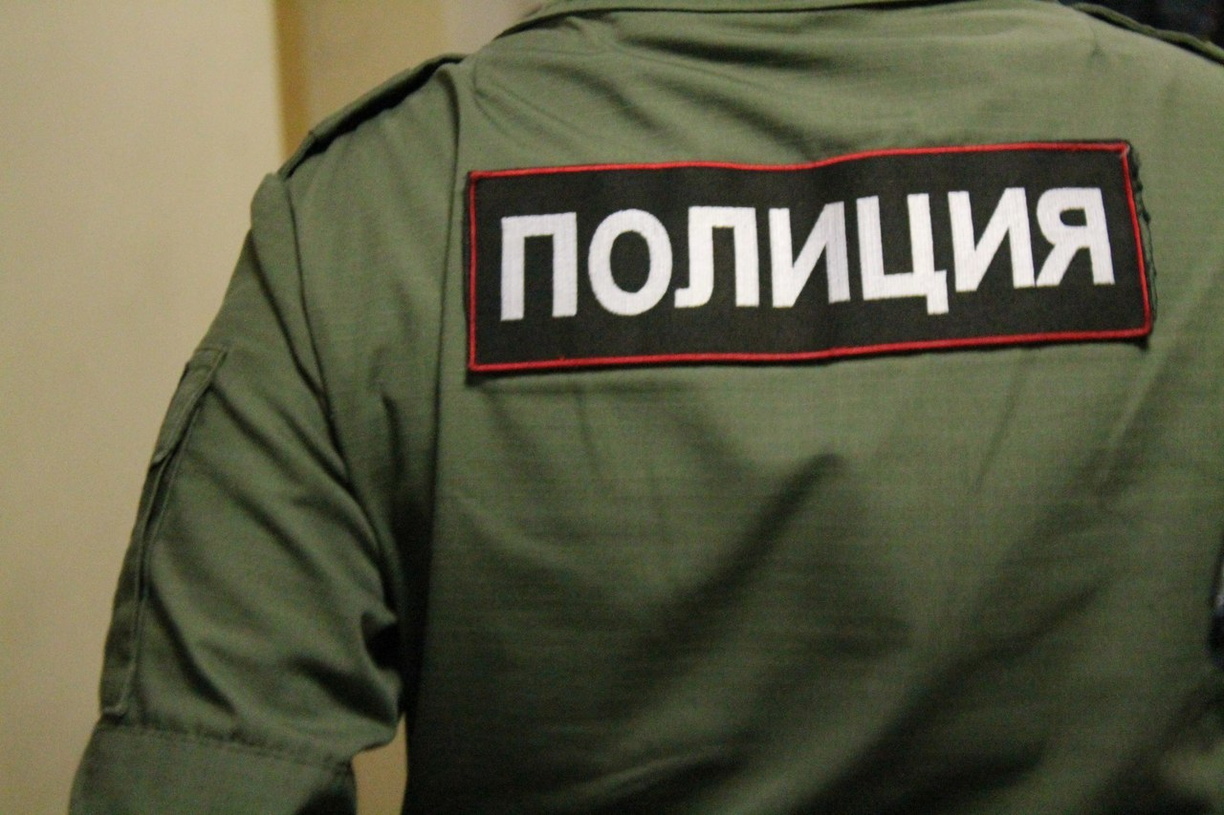 Экс-полицейского будут судить за получение взятки от коллеги на Ставрополье