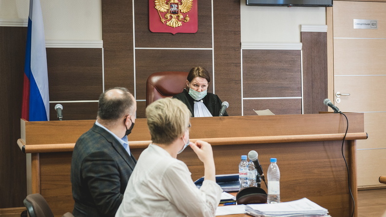 Бывшего полицейского будут судить на Ставрополье за крышевание бизнесмена