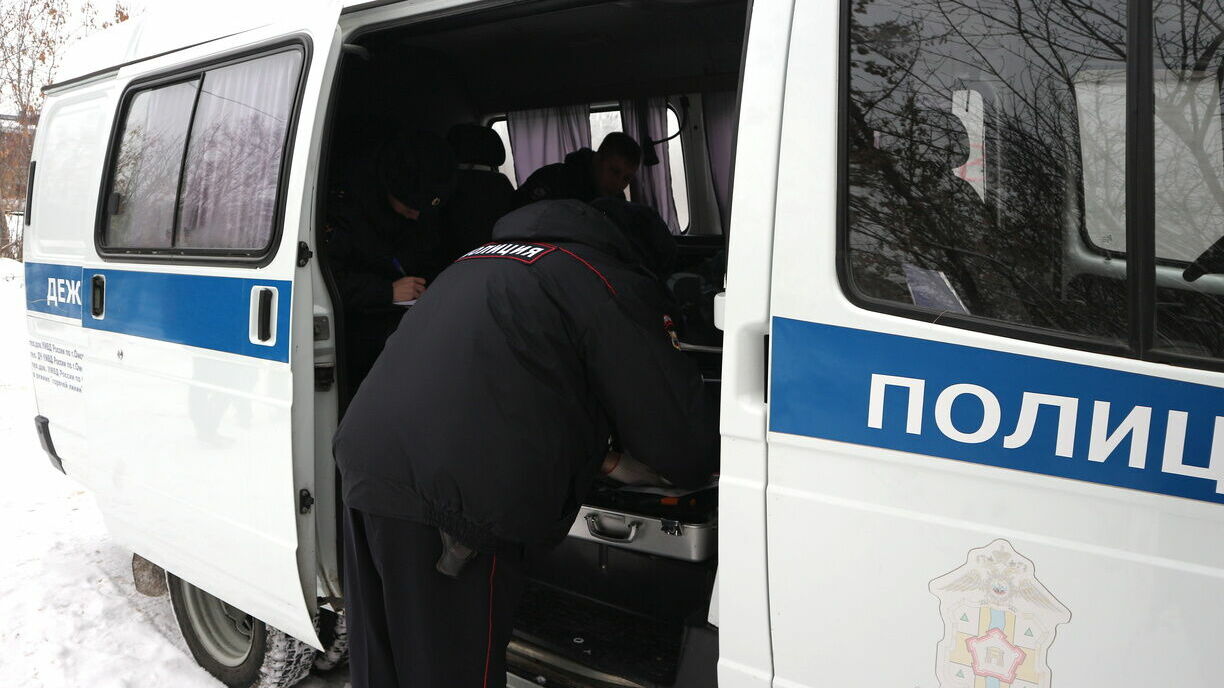Два последних контракта «СК-Моторс» заключила в январе 2023 года с отделом полиции «Буденновский» на сумму почти 3 млн рублей. 