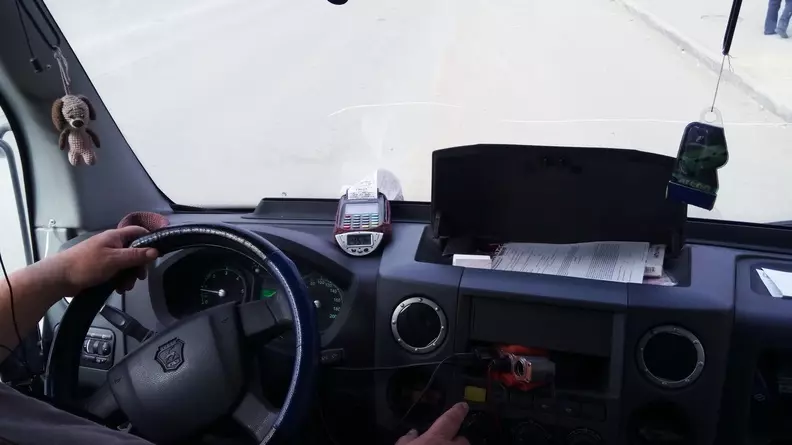 Пяьный водитель грузовика устроил заезд на пешеходной зоне в Ессентуках