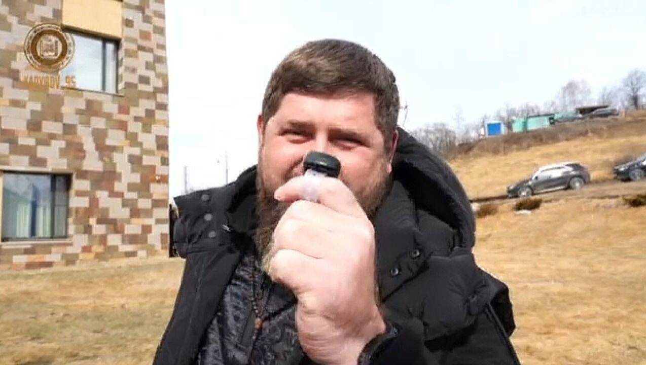 Рамзан Кадыров рассказал, что за прибор он постоянно носит на пальце