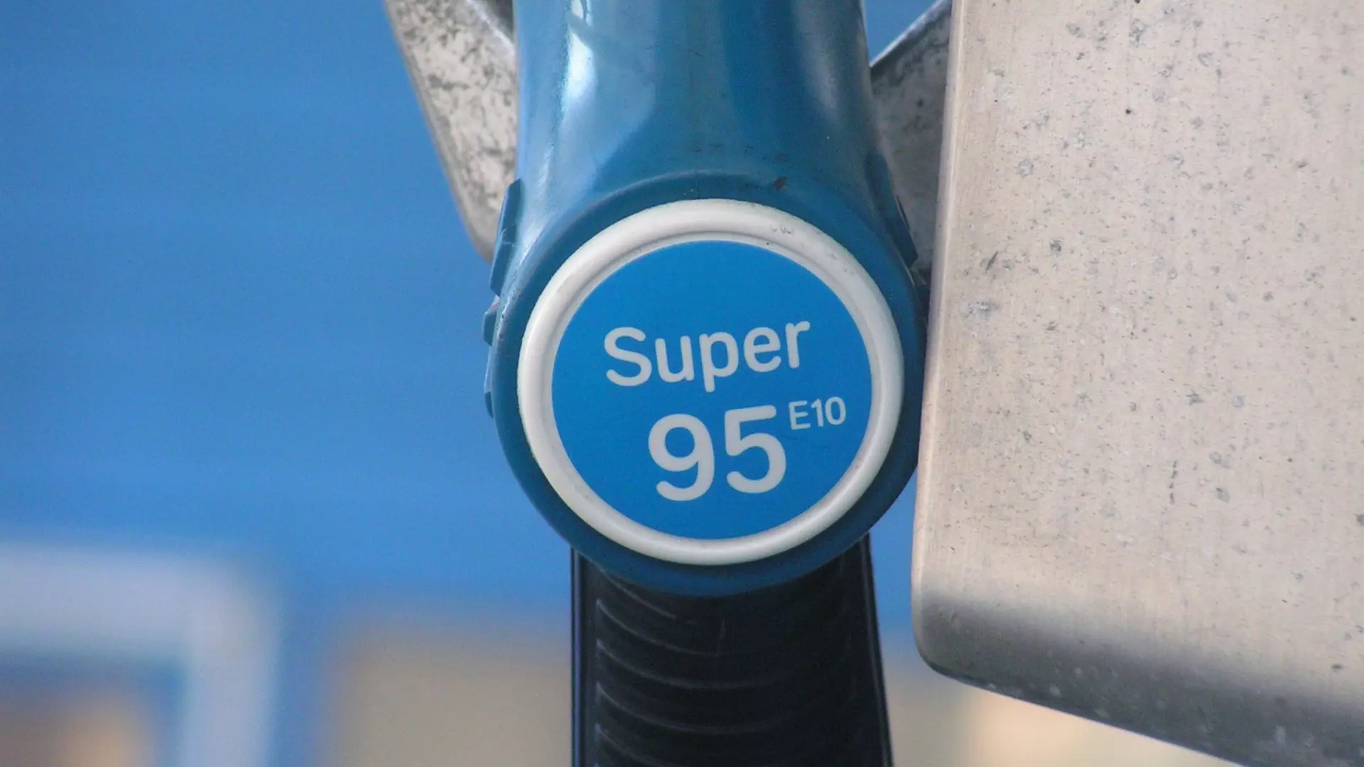 На Ставрополье снова начался рост цен на бензин