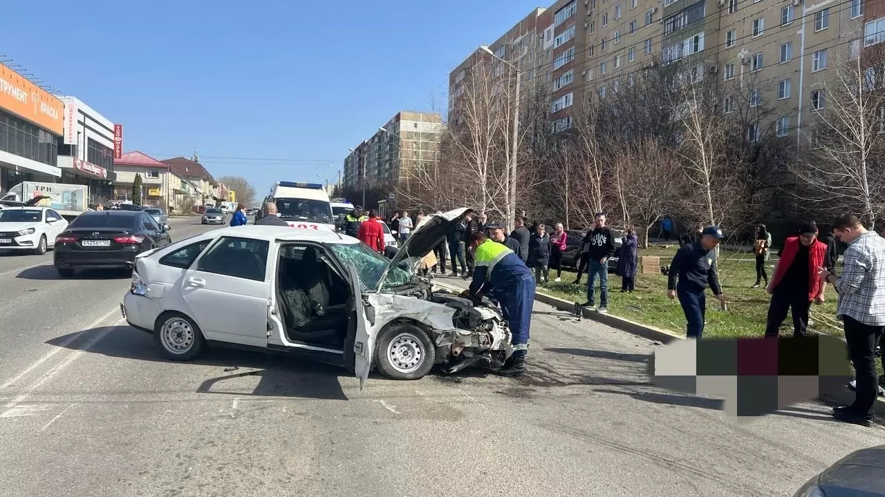 Скончался второй пострадавший в ДТП с Volvo в Ставрополе