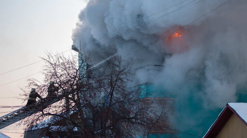Поджоги ветхого недостроя в Кисловодске пугают горожан