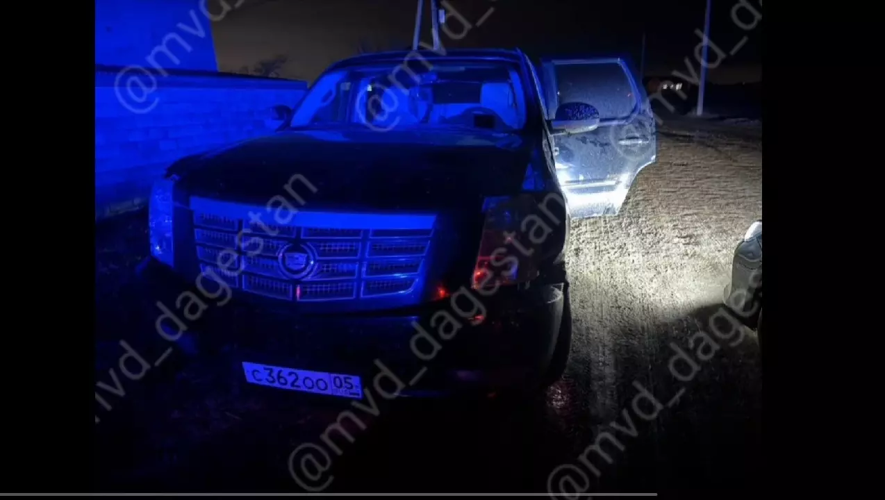 Пьяный водитель Cadillac сбил насмерть ребенка и скрылся в Дагестане