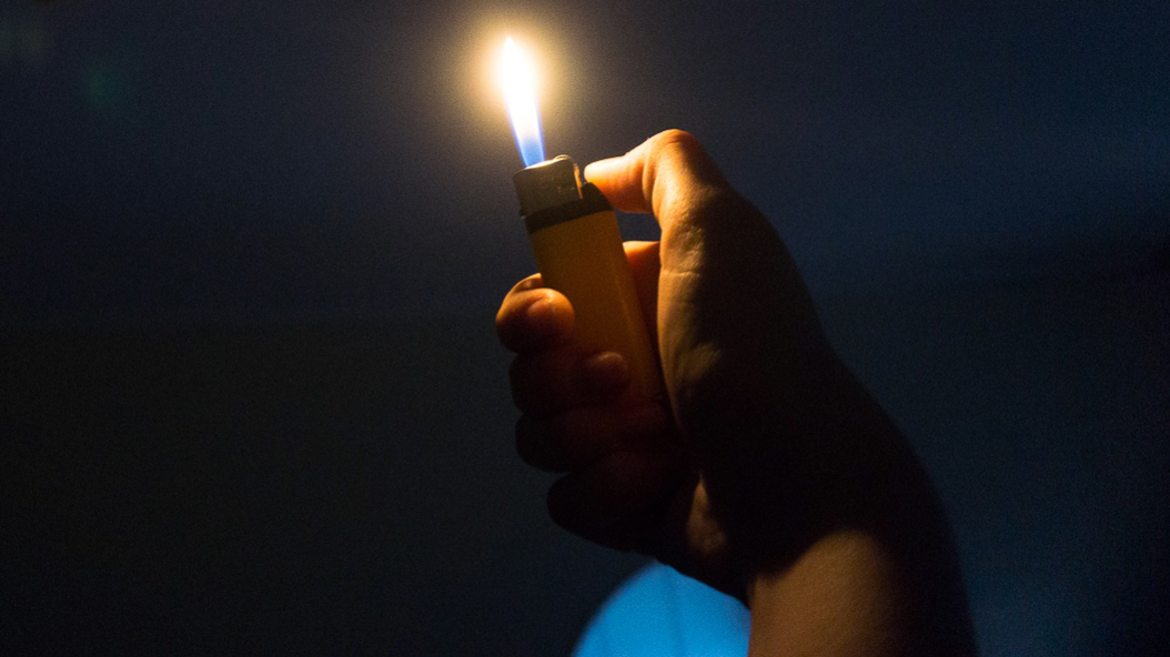 Подросткам в Карачаево-Черкессии запретили продавать зажигалки