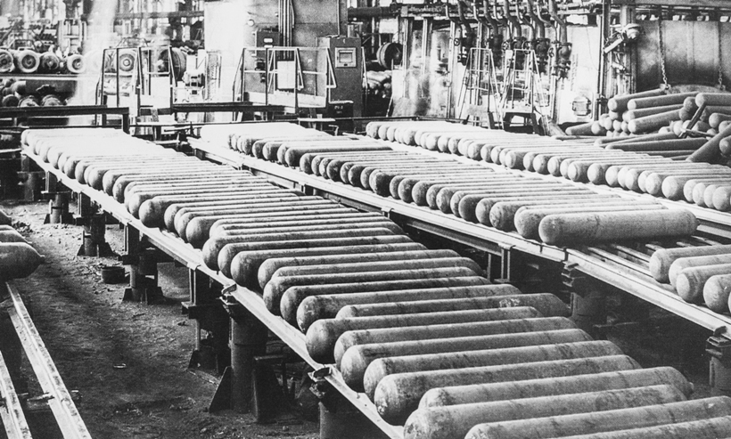 «Первые кислородные баллоны, выпущенные заводом Ильича»