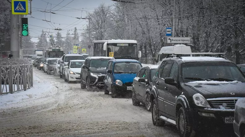 Снегопад и заморозки пообещали жителям Ставрополья с 23 ноября