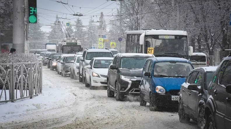 Штормовое предупреждение сохранится на Ставрополье 26 декабря из-за непогоды