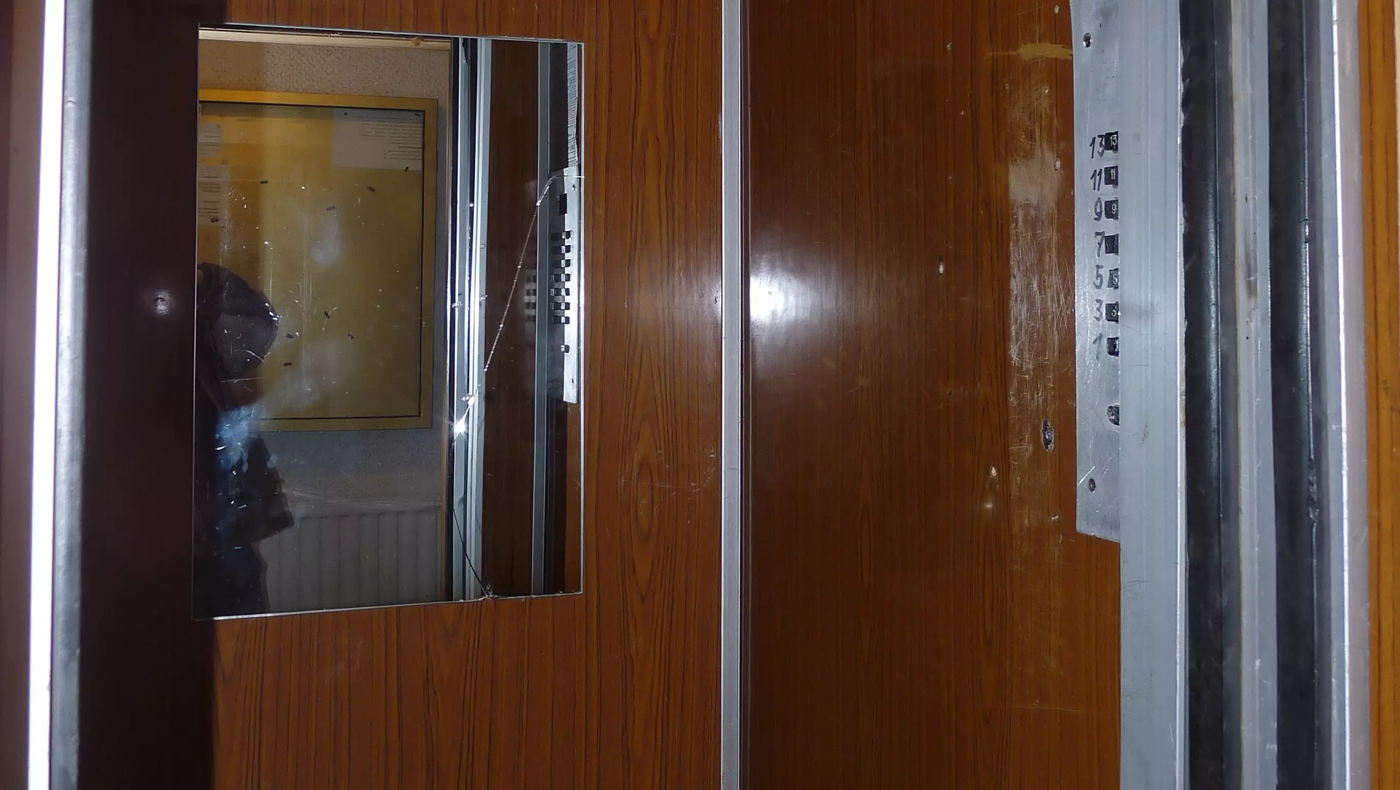 Мать участника СВО пожаловалась на незаконное отключения лифта в доме на Ставрополье