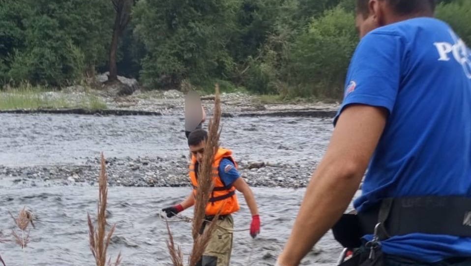 Двух женщин унесло течением реки в Северной Осетии