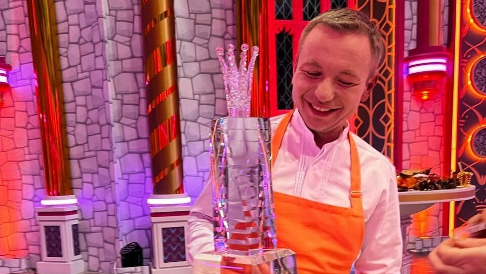 Кондитер из Ессентуков стал победителем кулинарного шоу на федеральном ТВ