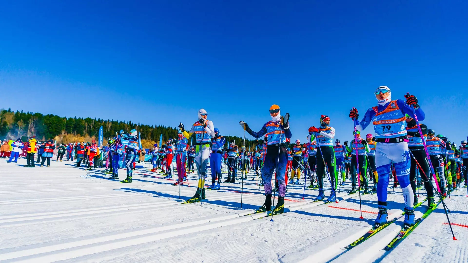 Призер сочинской Олимпиады Легков будет участвовать в Югорском лыжном марафоне