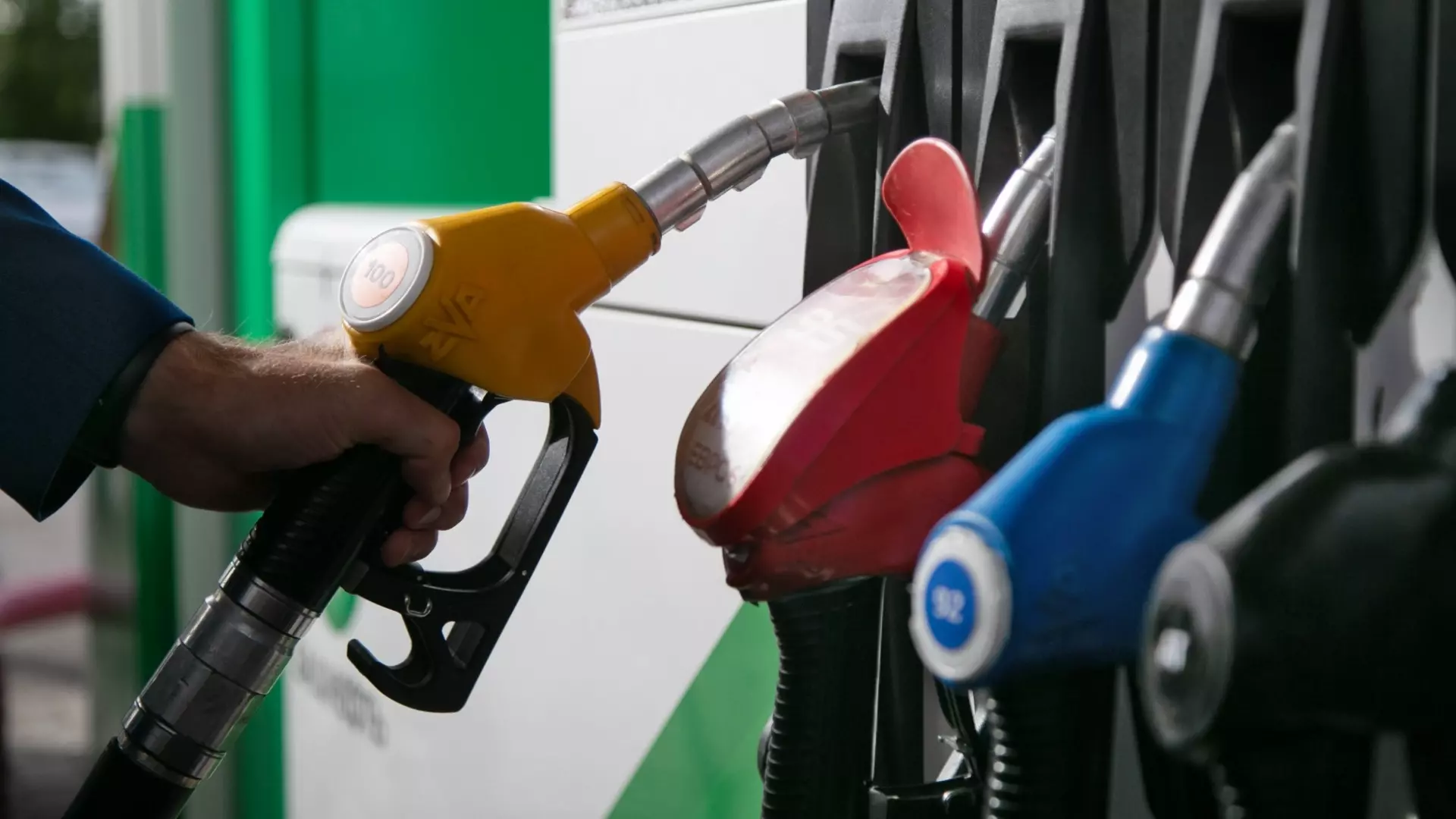 Цены на бензин выросли в 2024 году на Ставрополье