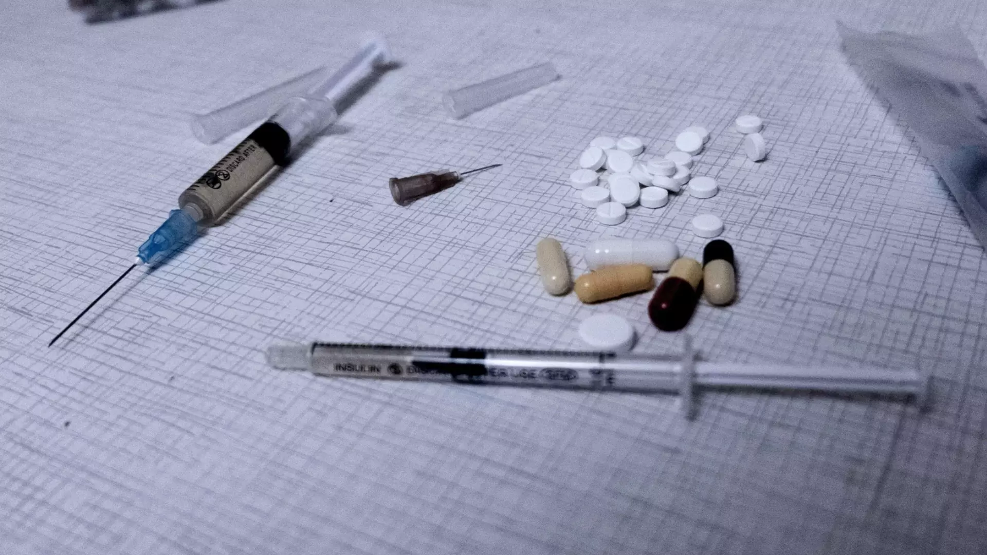 Ставрополец сел на 14 лет за продажу наркотиков ребенку и организацию притона