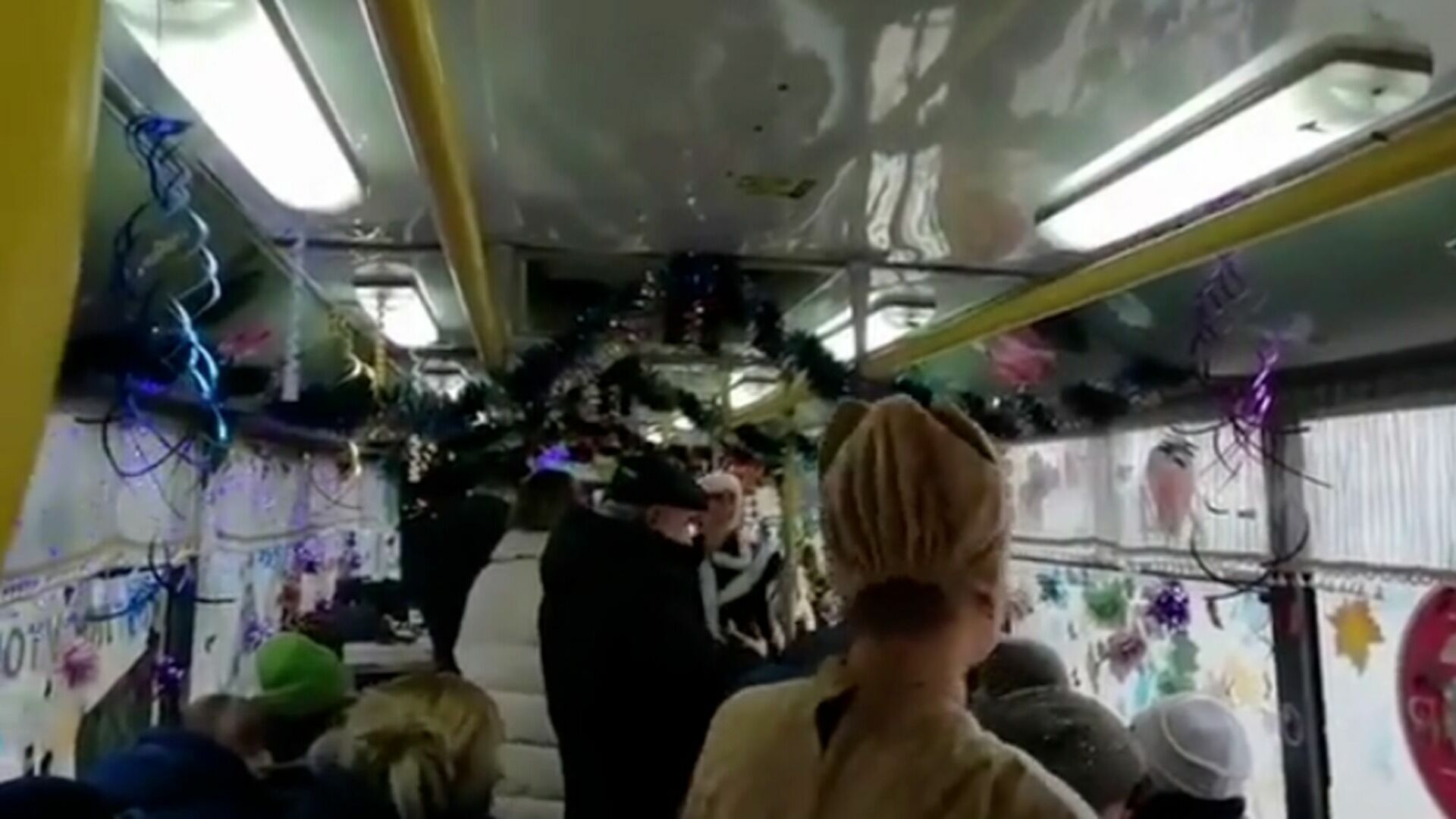 В Ставрополе под Новый год запустят праздничный троллейбус