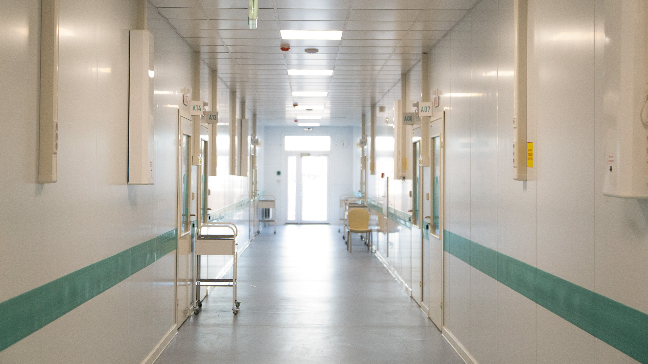 Ремонт районной больницы в Изобильном сорвался из-за странных требований заказчика