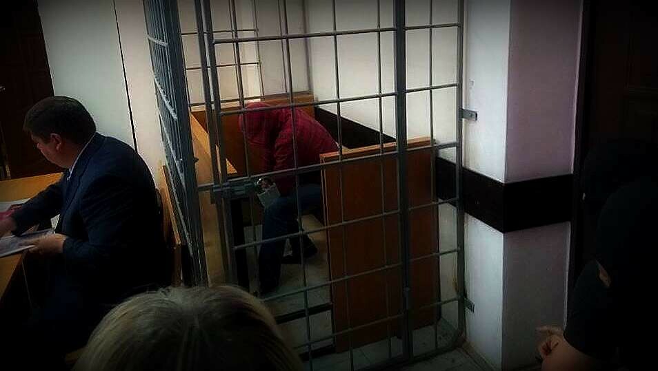 Протащившего полицейского на машине водителя осудили на Ставрополье