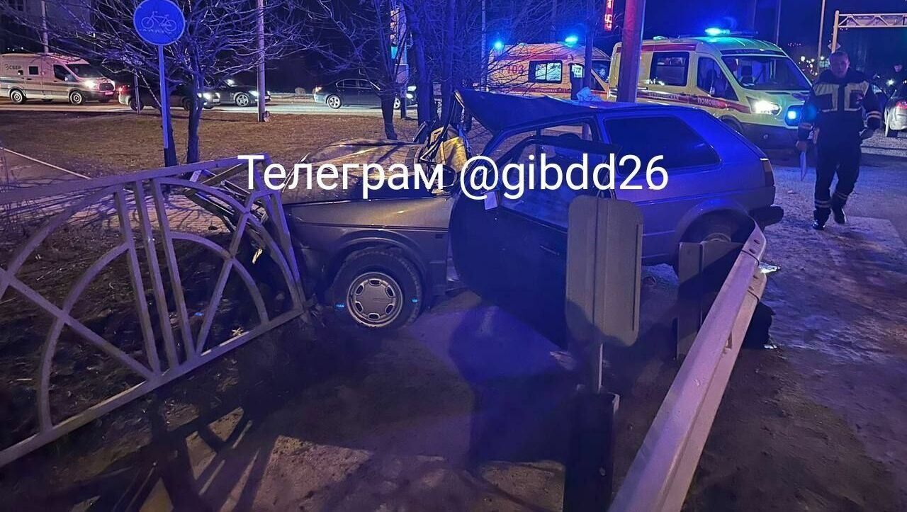 На въезде в Ставрополь начинающий водитель спровоцировал ДТП с тремя пострадавшими