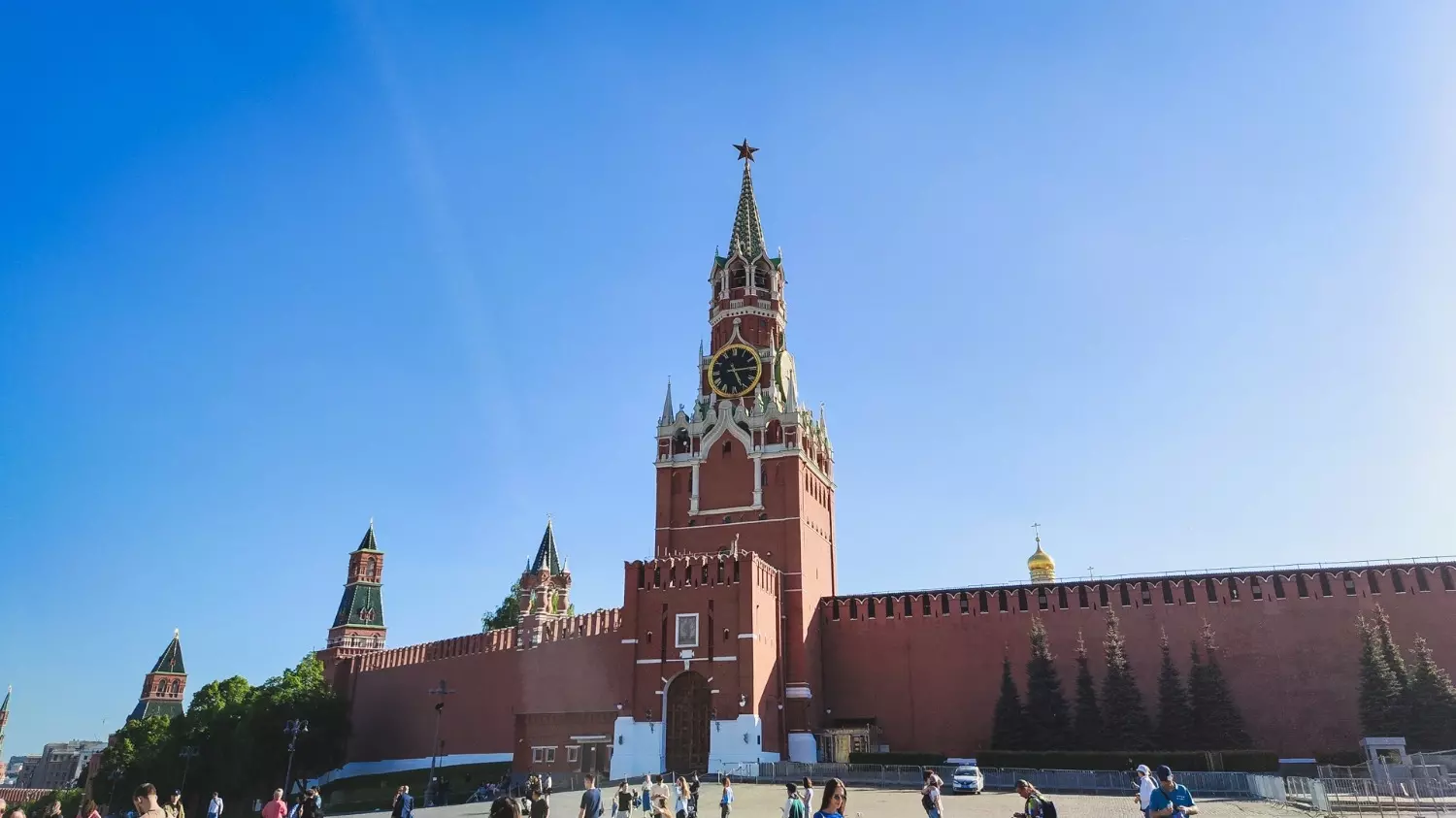 Красная площадь — лидер в списке самых известных мест в Москве.