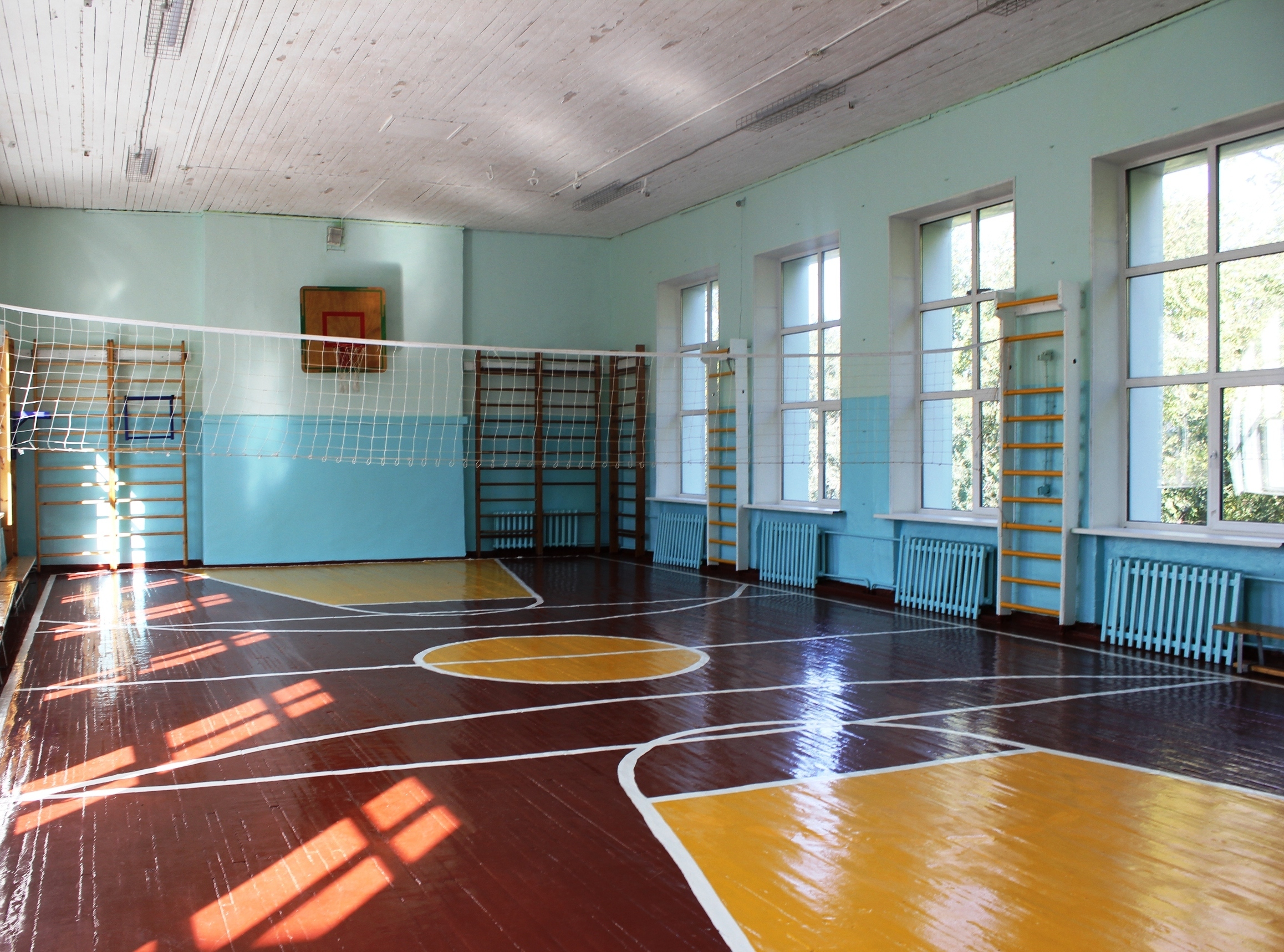 Директора спортшколы задержали на Ставрополье за незаконные надбавки к зарплате