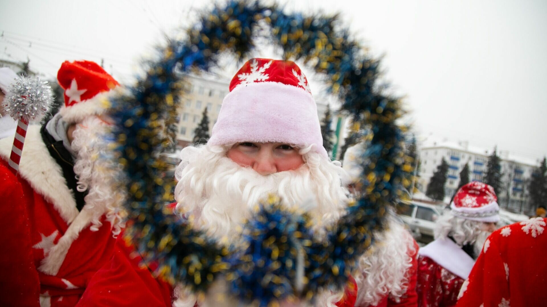 Почта Деда Мороза заработала на площади Ленина в Ставрополе