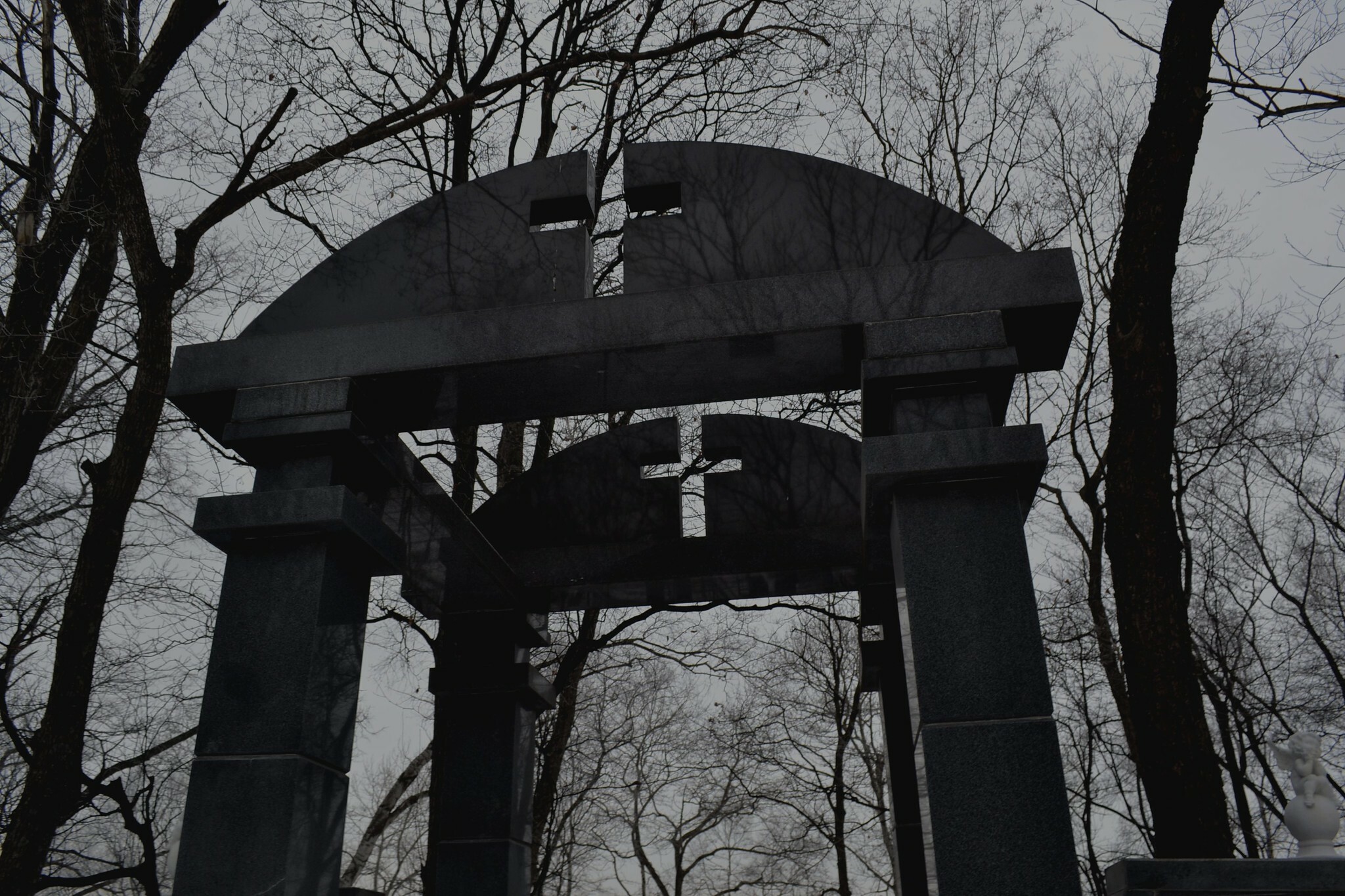 Въезд на городские кладбища ограничат в Ставрополе