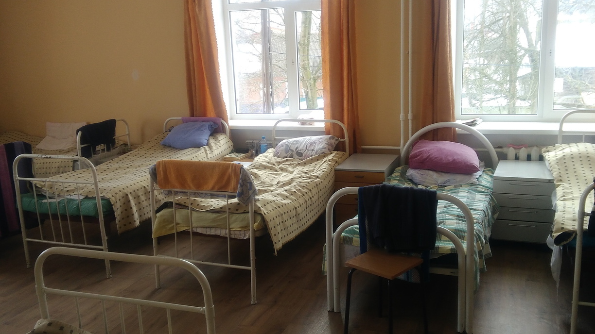 После массового отравления в ставропольском селе госпитализированы 8 человек