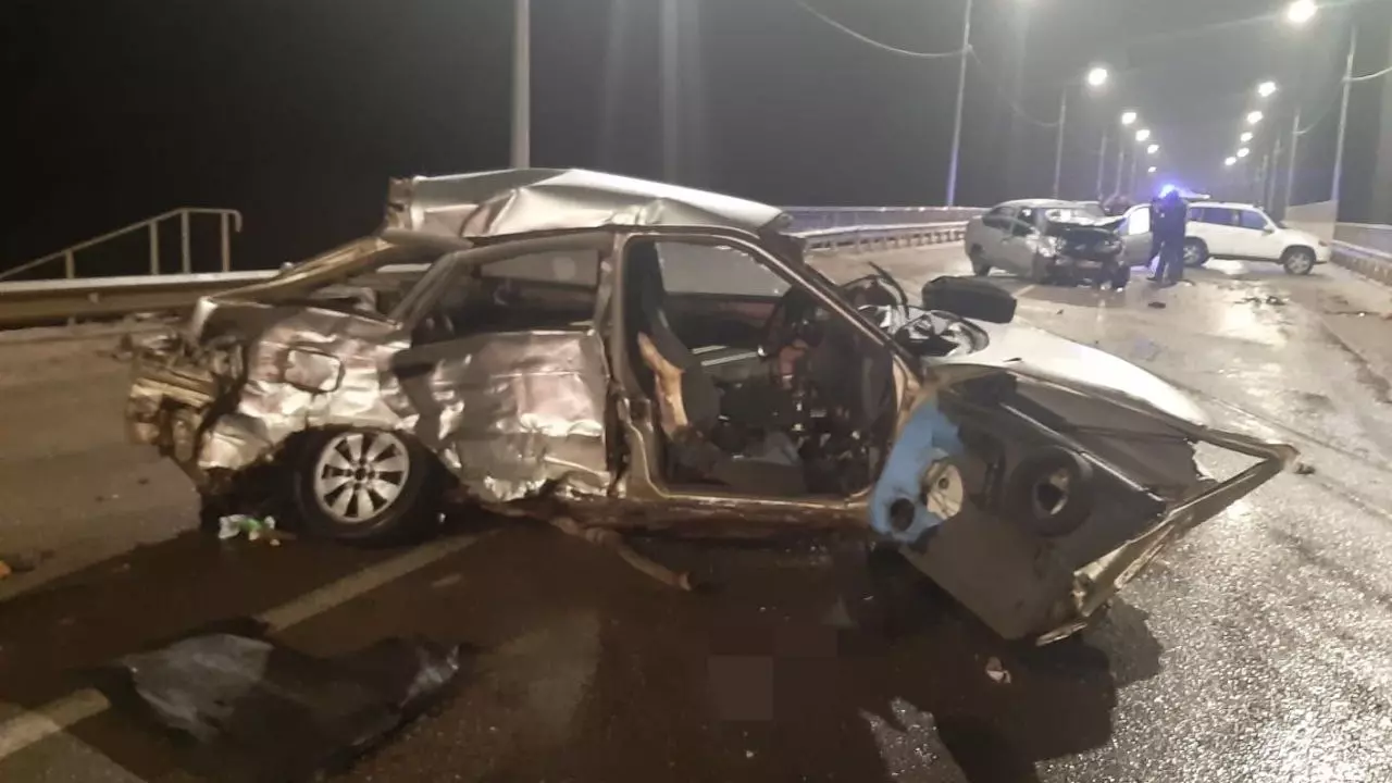 Три человека погибли в ДТП с двумя легковушками на Ставрополье