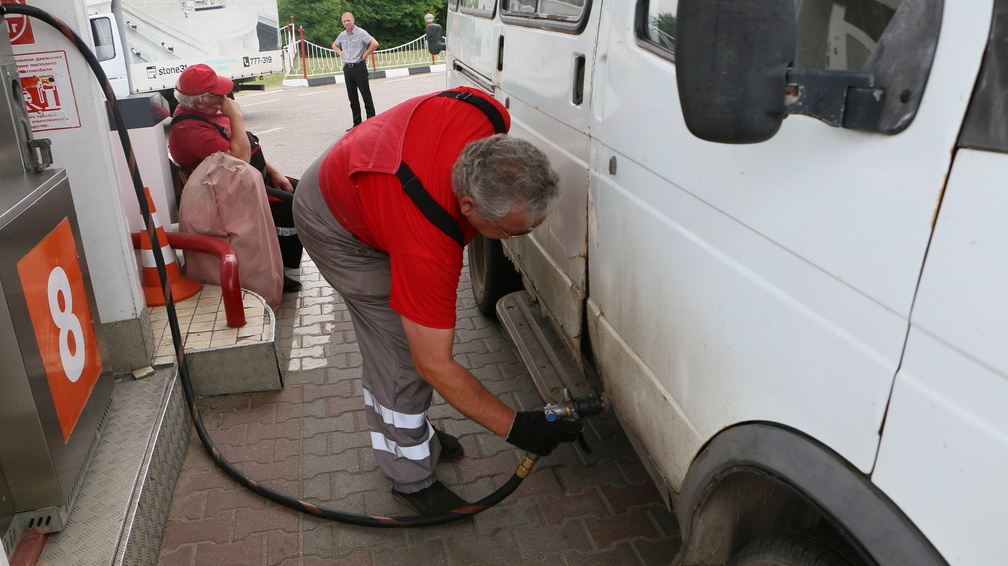 На Ставрополье 3 тыс автомобилей переведут на метан за 80 млн рублей