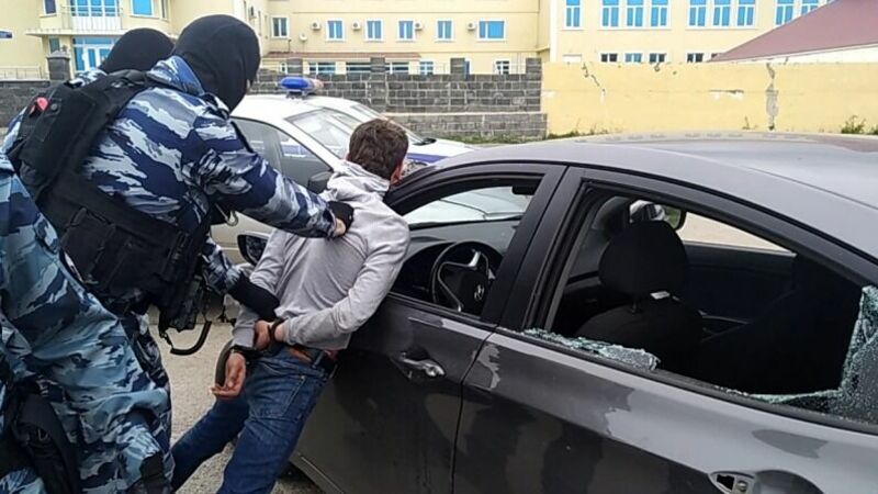 Банду осудили на Ставрополье за убийство и разбои в 2015 году