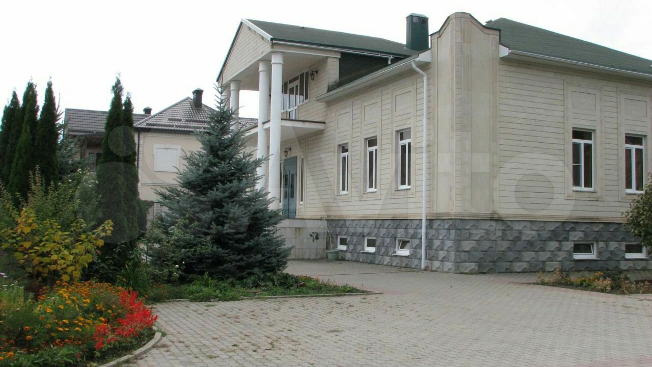 Дом с зимним садом за 98 млн руб в Ставрополе