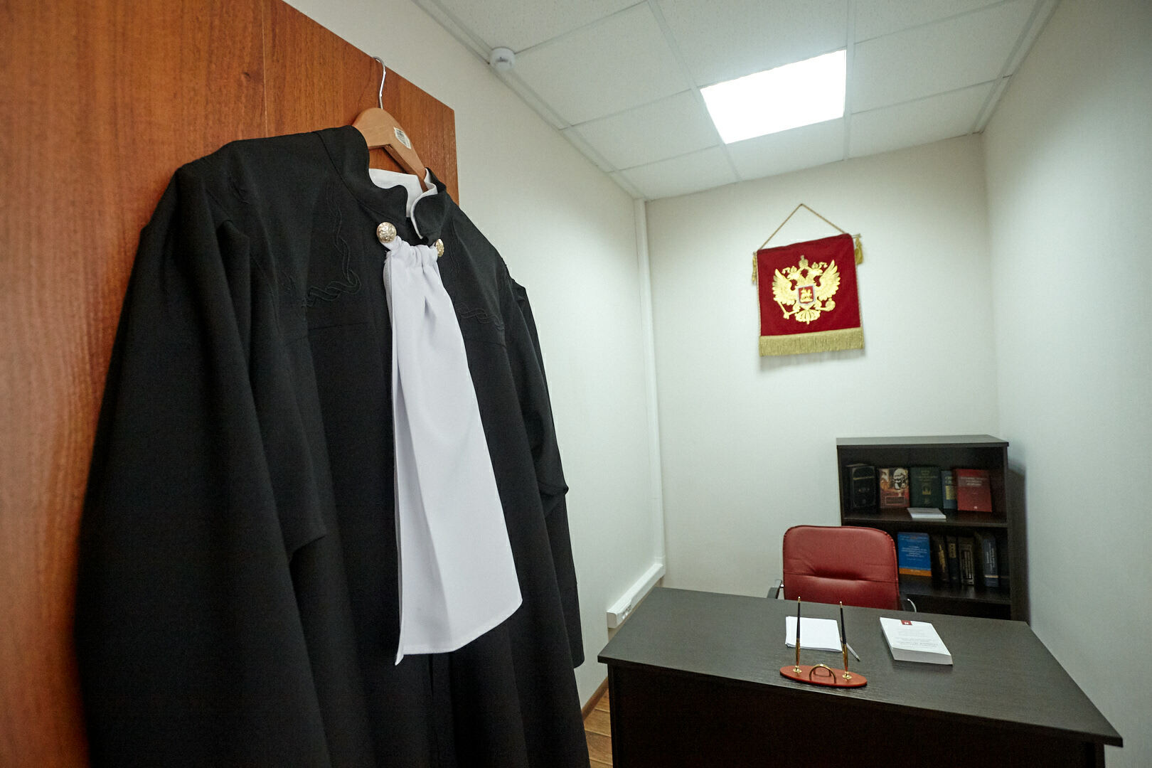 Полтора десятка миллионеров найдены среди помощников судей на Ставрополье