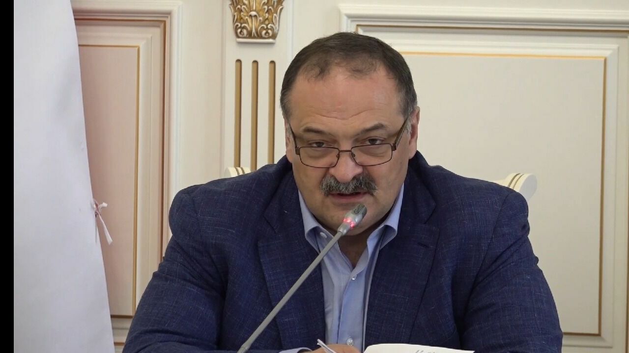 Глава Дагестана пообещал уволить чиновников, чьи дети «откосили» от армии