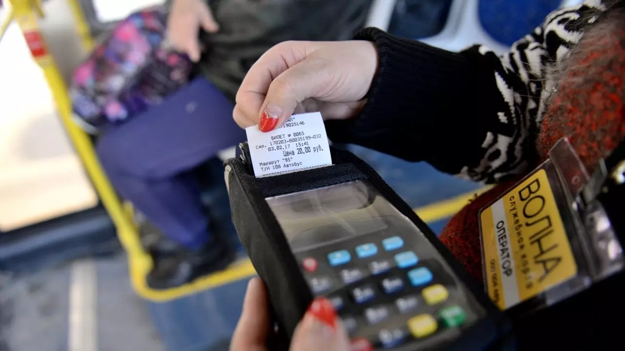 Рост цен на проезд в общественном транспорте и поездах на Ставрополье объяснили в ЦБ