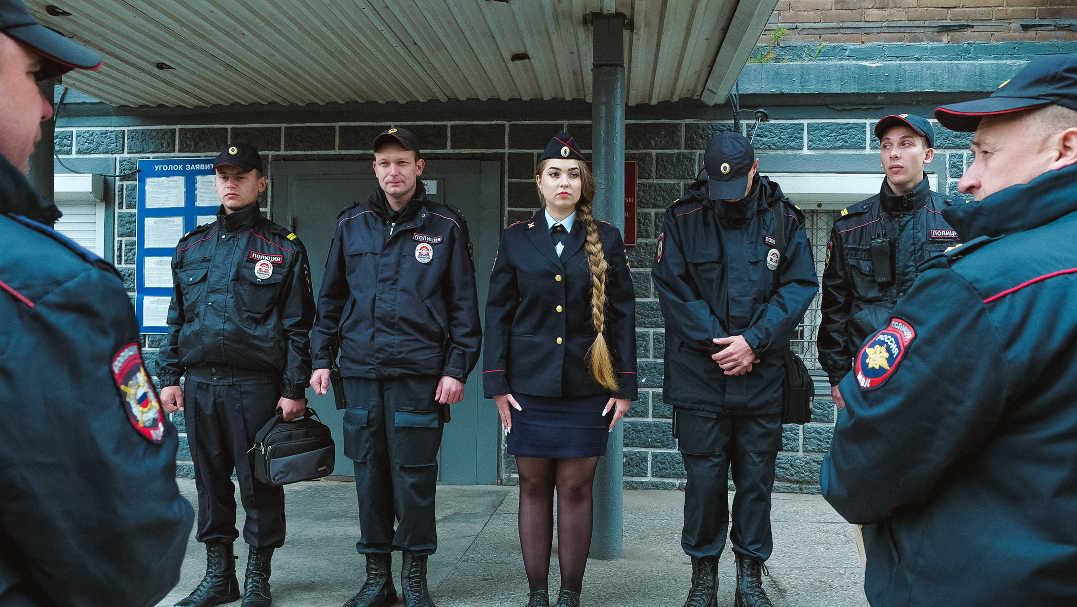 Двое  полицейских брали взятки с бизнесмена за помощь в госконтрактах на Ставрополье