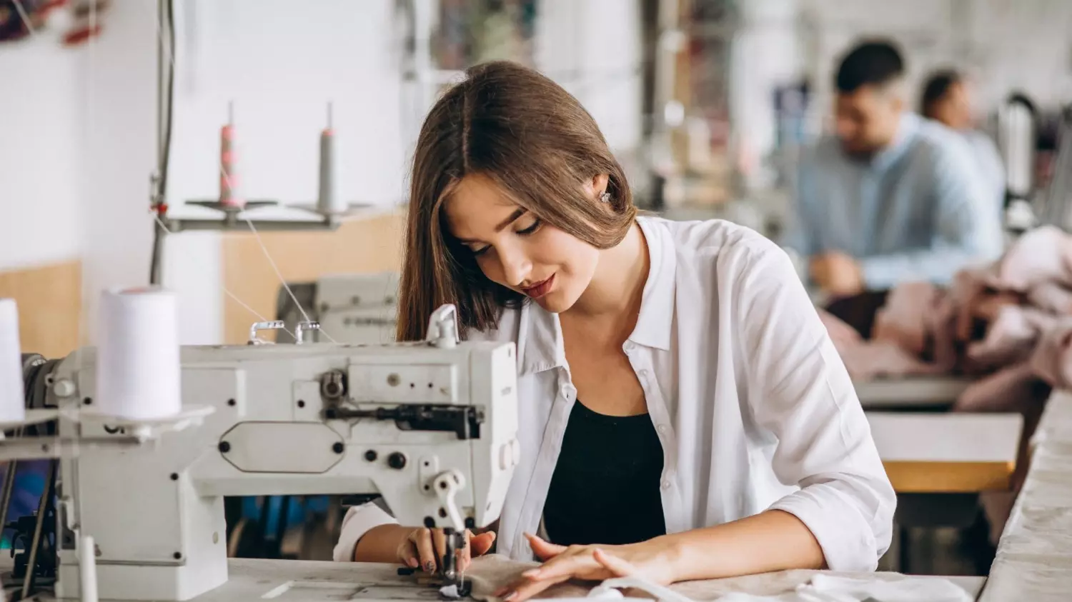 Швейную фабрику по производству текстильных изделий открыли в Черкесске