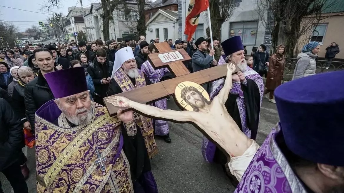 Из-за крестного хода в Ставрополе ограничат движение по улице Голенева