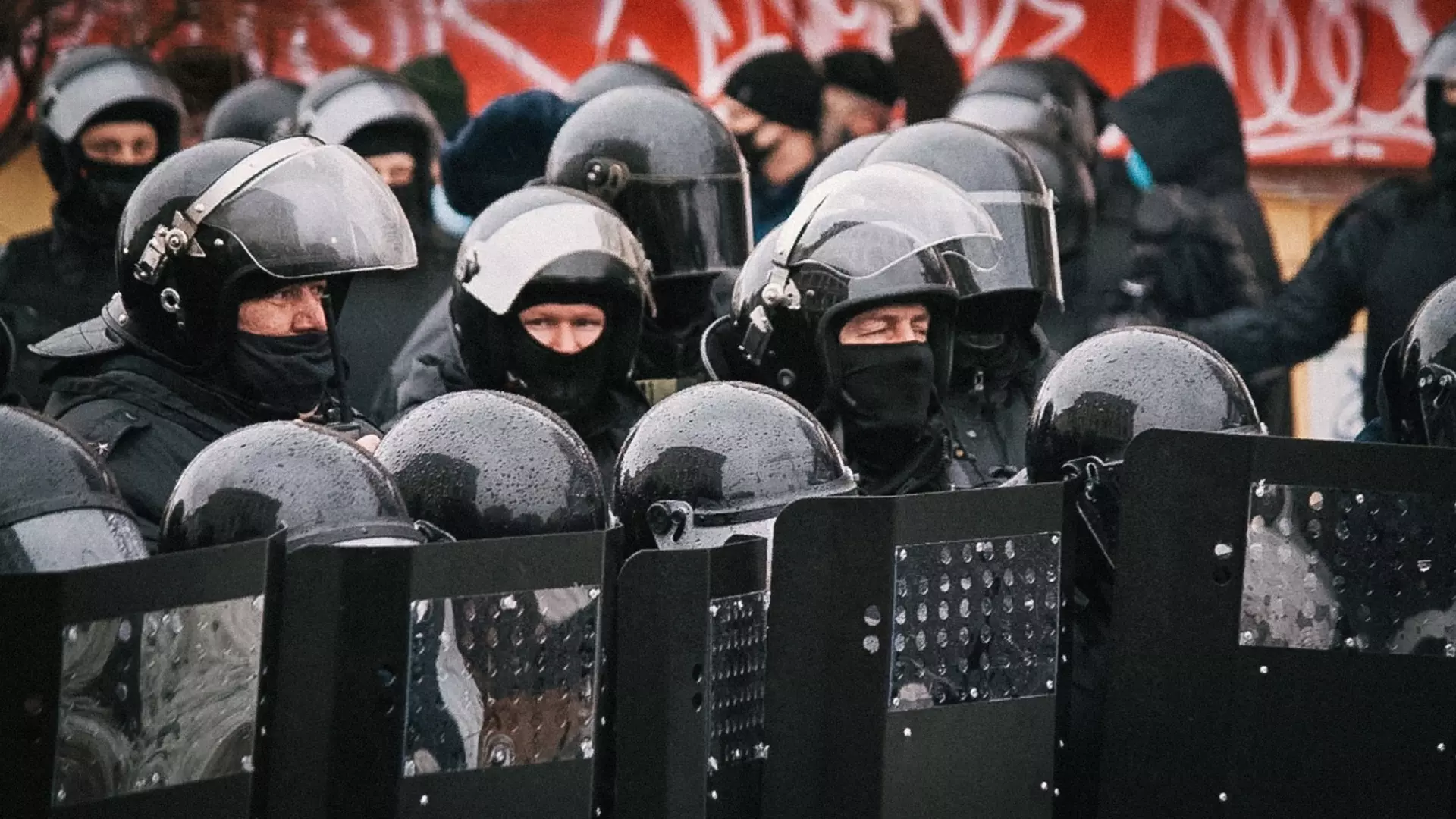 «Звероподобные трусы»: Глава Дагестана жестко высказался об участниках беспорядков