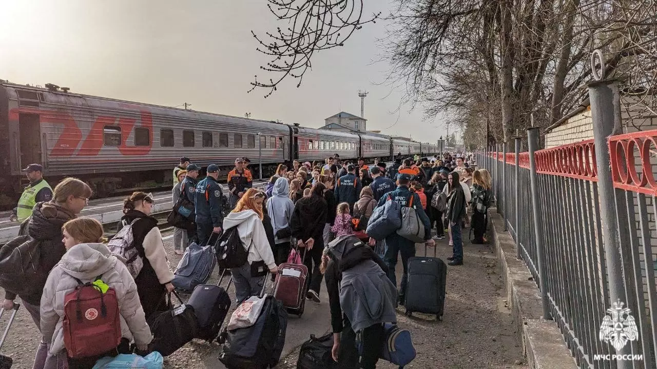 Около 600 эвакуированных детей из Белгорода встретили на Ставрополье