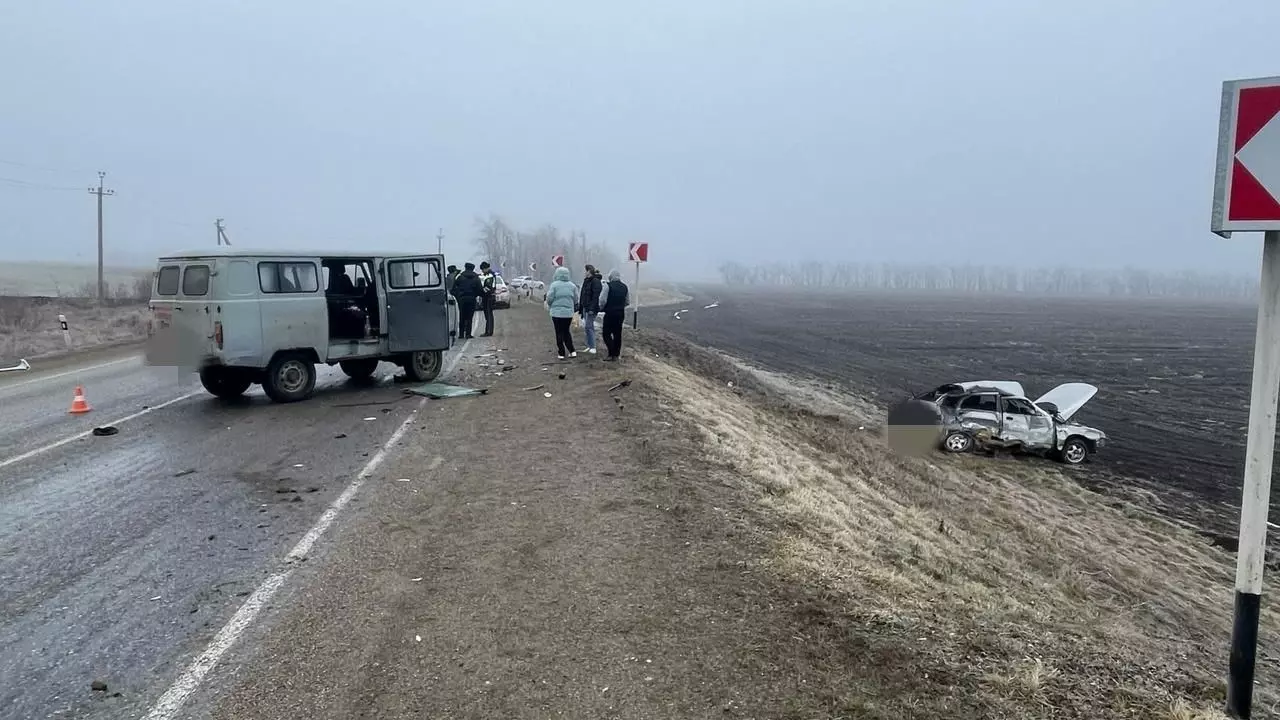 Лобовая авария привела к гибели водителя на Ставрополье